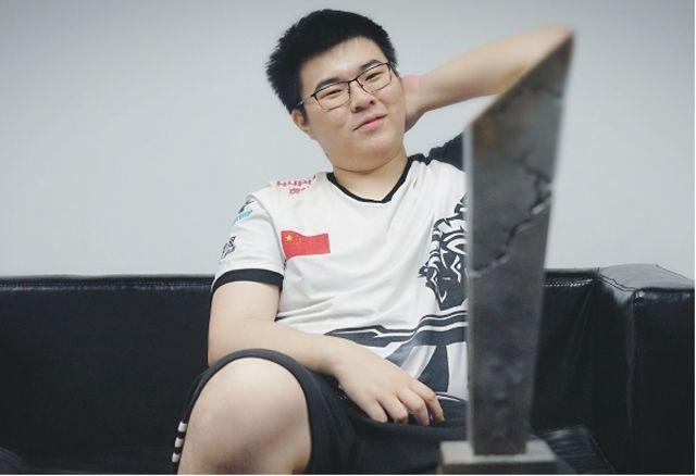 接近或更低 接近或更低